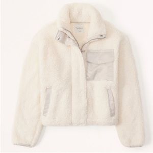 Abercrombie & Fitch Winter Resort Jacket - Medium